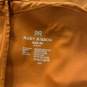 Ruby ribbon style 1810 46C-DDD! Rust color nwot